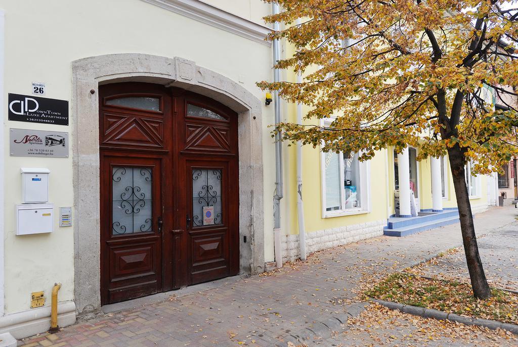 Nobilis Apartman Eger Exterior photo